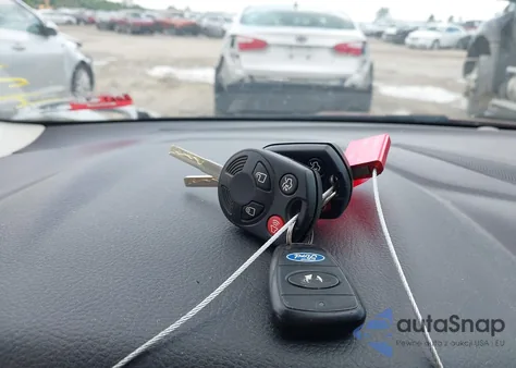 2017 Ford Focus Sel z USA, uszkodzony, nr VIN 1FADP3H28HL340565